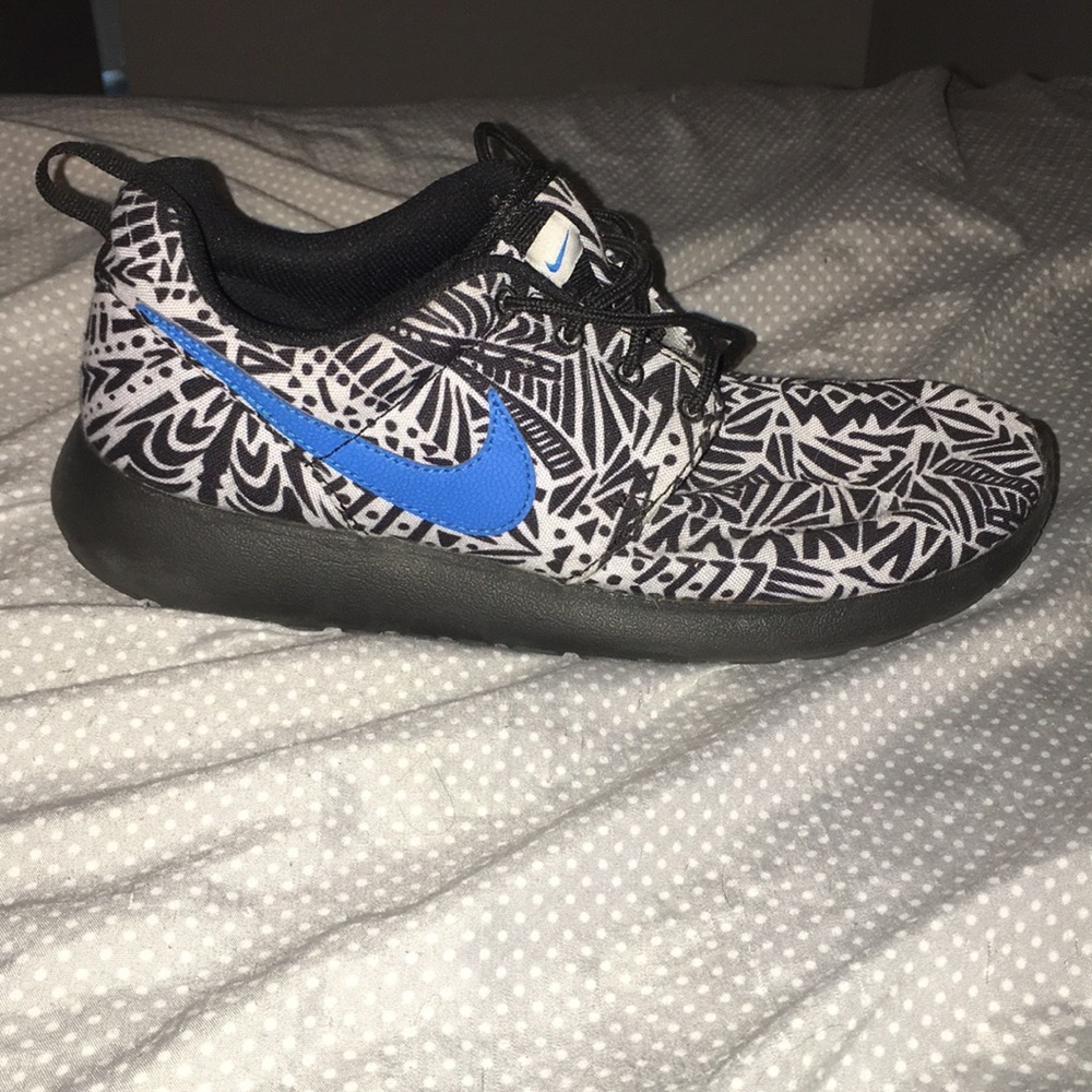 Black/Grey Nike Shoes